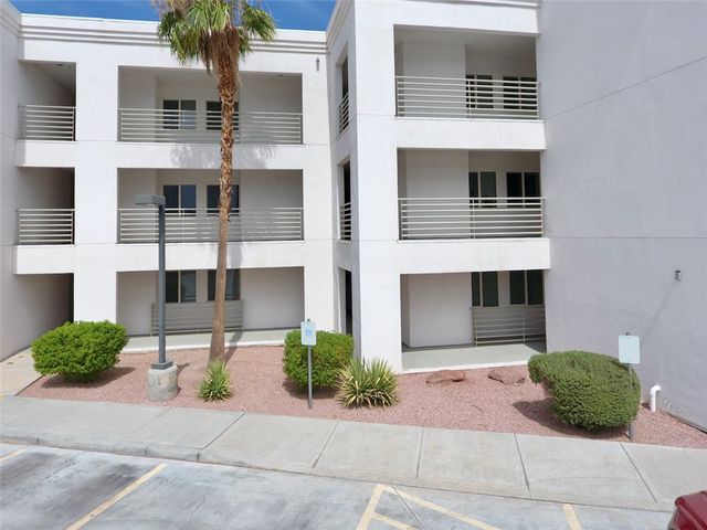 211 Moser Avenue 203, Bullhead City, AZ 86429