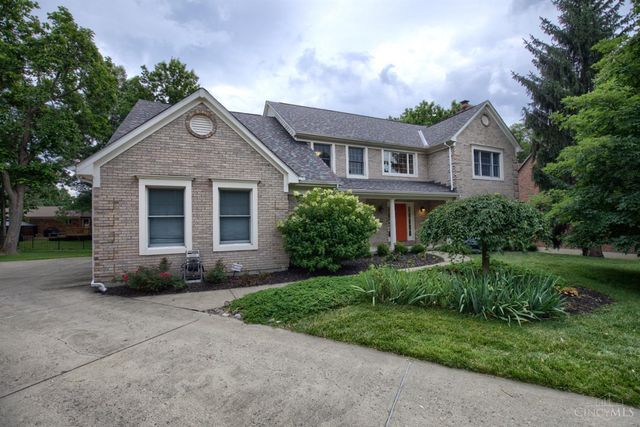 9846 Catalpa Woods Court, Blue Ash, OH 45242