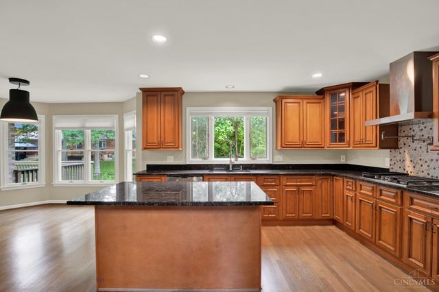 9846 Catalpa Woods Court, Blue Ash, OH 45242