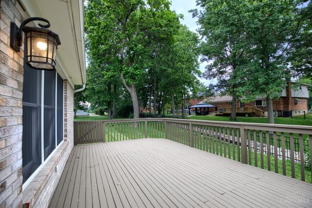 9846 Catalpa Woods Court, Blue Ash, OH 45242