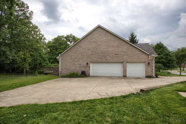 9846 Catalpa Woods Court, Blue Ash, OH 45242