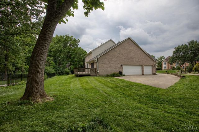 9846 Catalpa Woods Court, Blue Ash, OH 45242