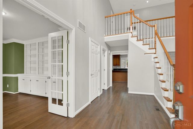 9846 Catalpa Woods Court, Blue Ash, OH 45242