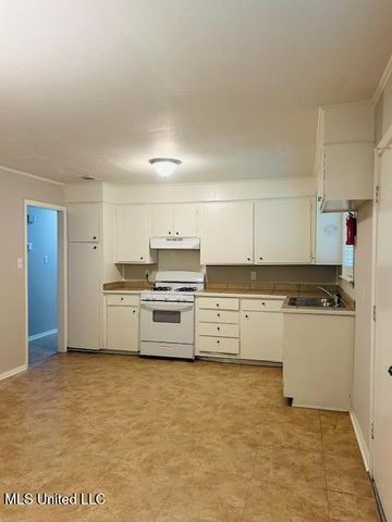 270 Myer Avenue, Jackson, MS 39209