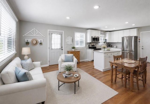 11102 Drake Street NW, Coon Rapids, MN 55433