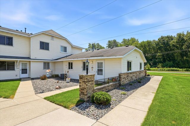 11102 Drake Street NW, Coon Rapids, MN 55433