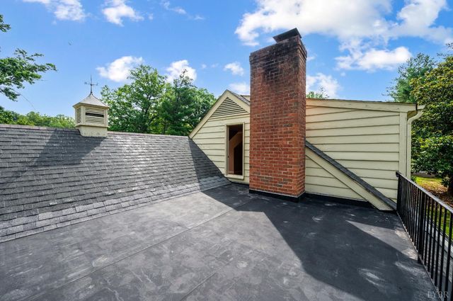1833 Hillsdale Road, Lynchburg, VA 24501