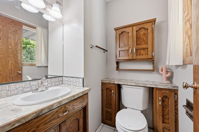 1119 9th Street N, Moorhead, MN 56560