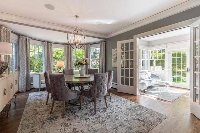 6 Hampton Rd, Lexington, MA 02421