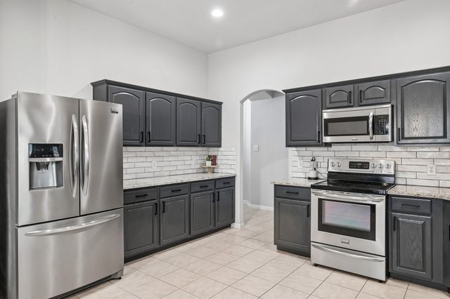137 Tomahawk Drive, Greenville, TX 75402
