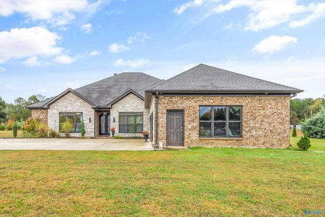 3149 Old Railroad Bed Road, Harvest, AL 35749