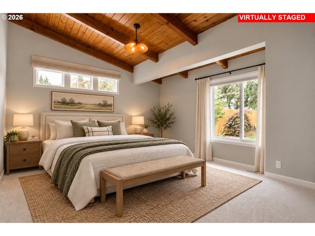 5995 SHAKESPEARE St, Lake Oswego, OR 97035