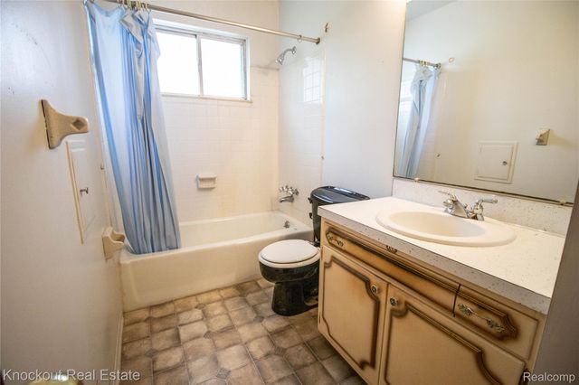 13260 Marshall Road, Montrose Charter Township, MI 48457