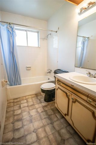 13260 Marshall Road, Montrose Charter Township, MI 48457