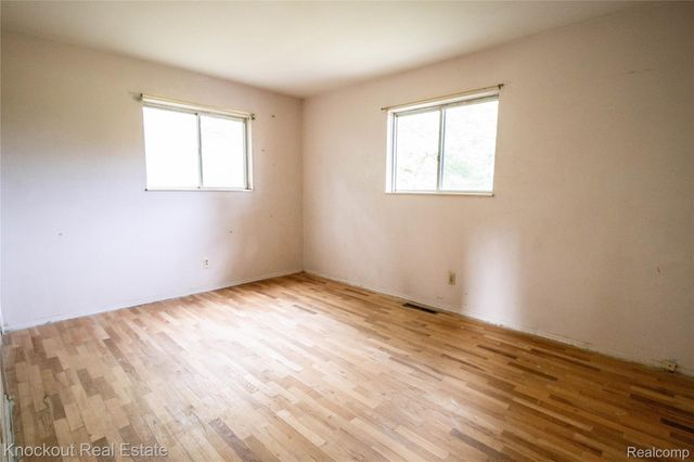13260 Marshall Road, Montrose Charter Township, MI 48457
