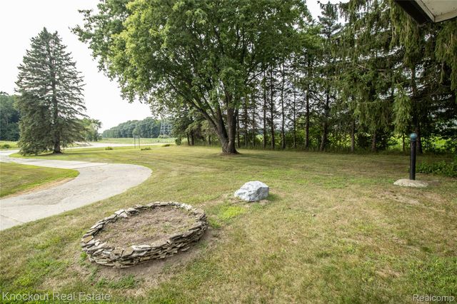 13260 Marshall Road, Montrose Charter Township, MI 48457