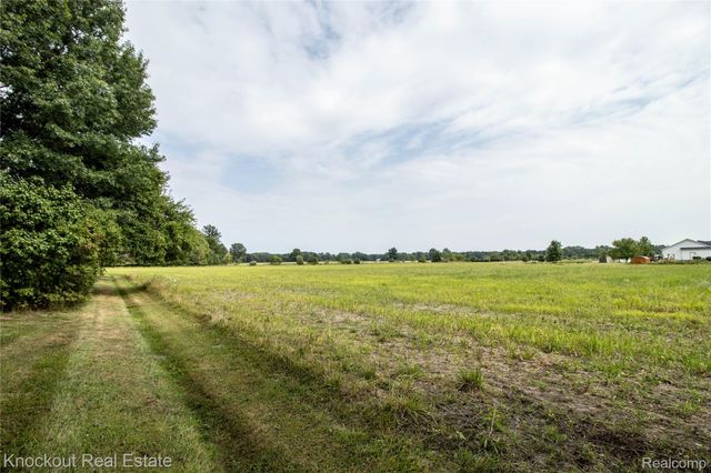 13260 Marshall Road, Montrose Charter Township, MI 48457