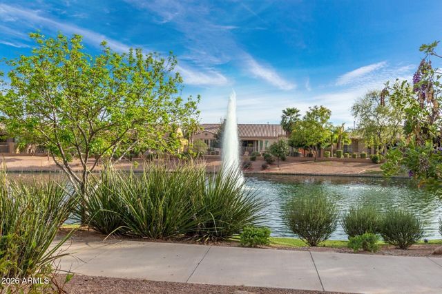 5205 S SANDSTONE Place, Chandler, AZ 85249