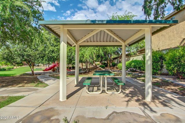 5205 S SANDSTONE Place, Chandler, AZ 85249