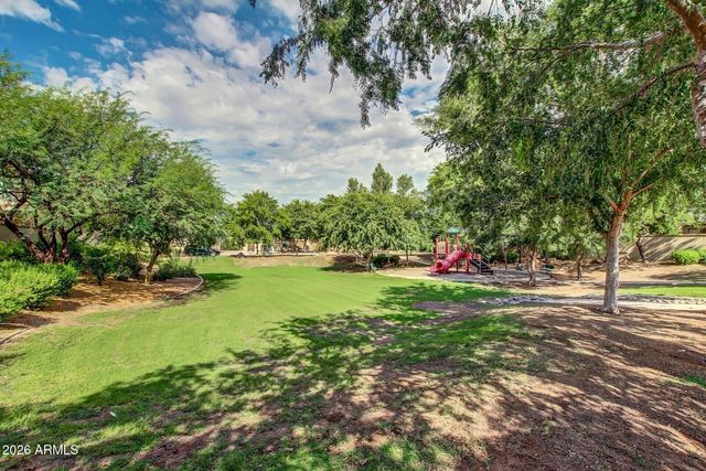 5205 S SANDSTONE Place, Chandler, AZ 85249