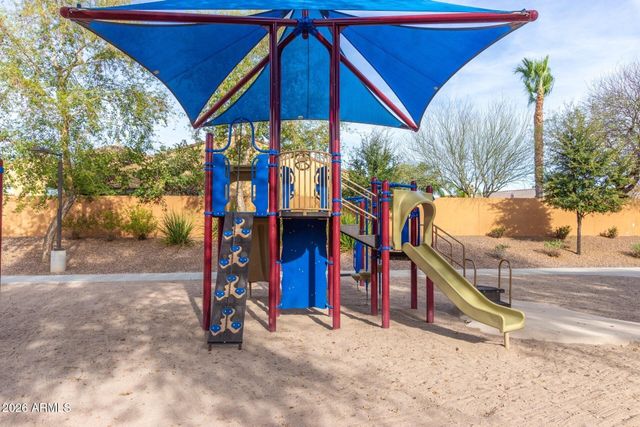 5205 S SANDSTONE Place, Chandler, AZ 85249