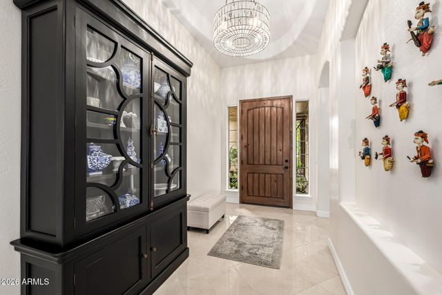 5205 S SANDSTONE Place, Chandler, AZ 85249