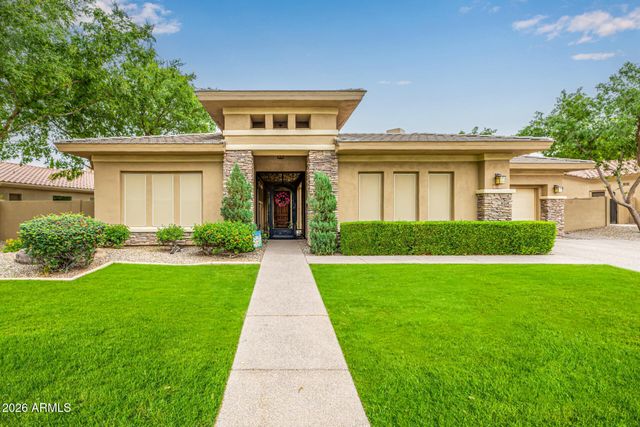 5205 S SANDSTONE Place, Chandler, AZ 85249