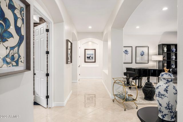 5205 S SANDSTONE Place, Chandler, AZ 85249