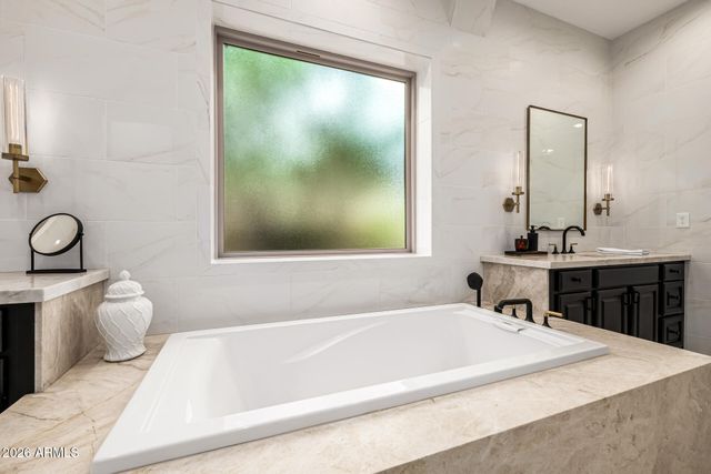 5205 S SANDSTONE Place, Chandler, AZ 85249