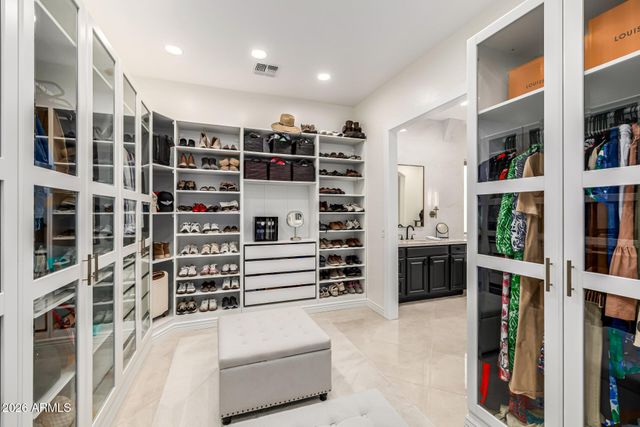 5205 S SANDSTONE Place, Chandler, AZ 85249