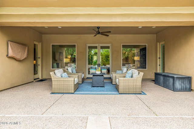 5205 S SANDSTONE Place, Chandler, AZ 85249