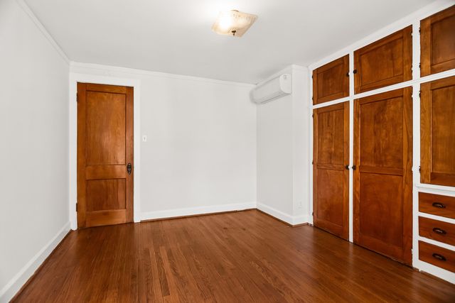 732 S Kenilworth Avenue, Oak Park, IL 60304