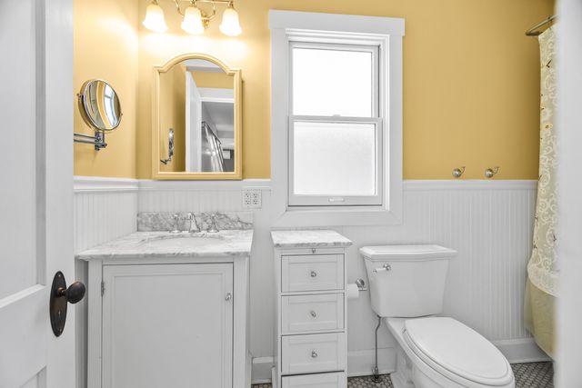 732 S Kenilworth Avenue, Oak Park, IL 60304