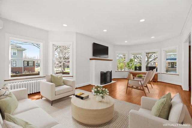 732 S Kenilworth Avenue, Oak Park, IL 60304