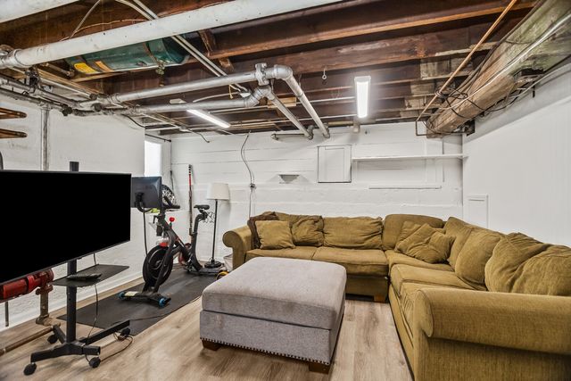 732 S Kenilworth Avenue, Oak Park, IL 60304