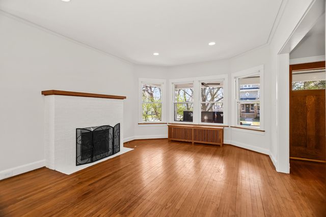 732 S Kenilworth Avenue, Oak Park, IL 60304