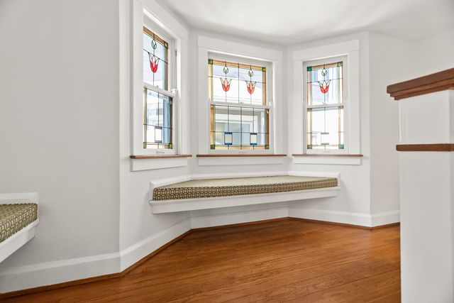 732 S Kenilworth Avenue, Oak Park, IL 60304