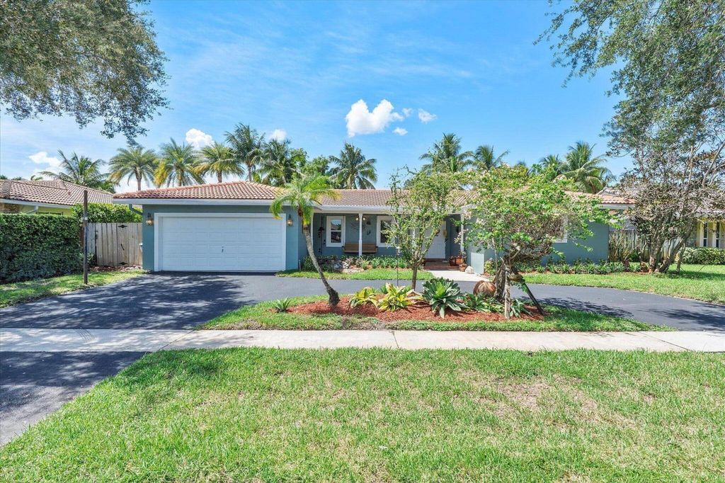 5101 N 36th Court, Hollywood, FL 33021