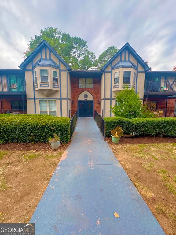 6851 Roswell Road H13, Sandy Springs, GA 30328