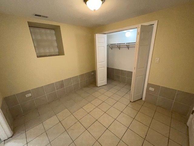 2300 S Ridgeway Avenue 1N, Chicago, IL 60623