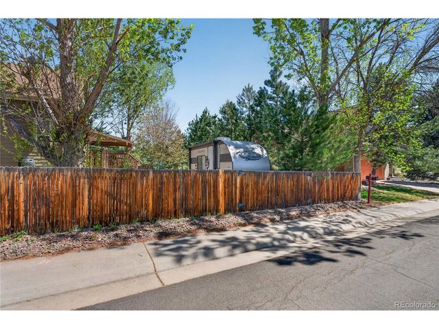 12272 Winona Dr, Broomfield, CO 80020