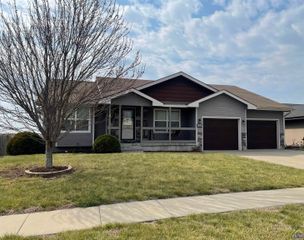 4313 SE Chisolm RD, Topeka, KS 66609
