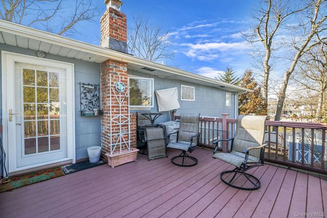 47 2nd Street, Ronkonkoma, NY 11779