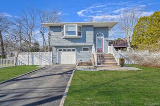 47 2nd Street, Ronkonkoma, NY 11779