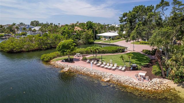 6140 MIDNIGHT PASS ROAD C-2, Sarasota, FL 34242