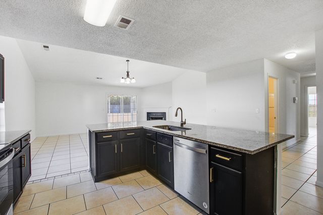 109 Brogun Loch Trail, Goose Creek, SC 29445