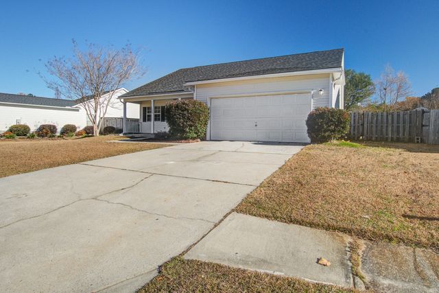 109 Brogun Loch Trail, Goose Creek, SC 29445