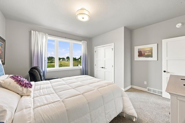 4150 Furnberg Place S, Fargo, ND 58104