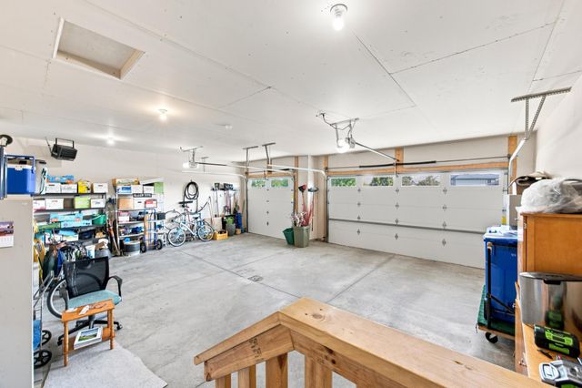4150 Furnberg Place S, Fargo, ND 58104