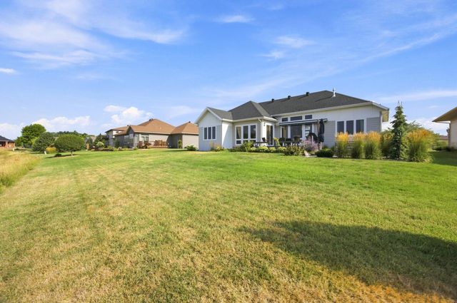 4150 Furnberg Place S, Fargo, ND 58104